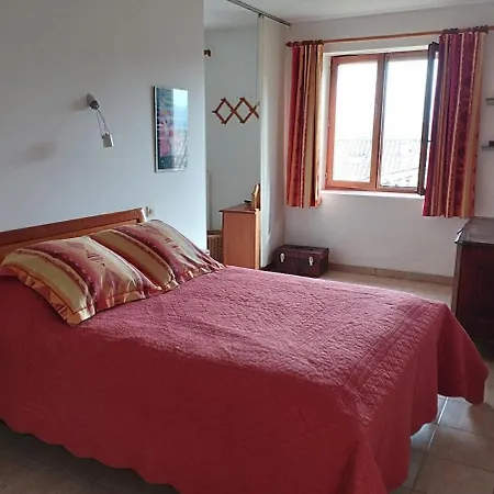 Les Remparts Holiday home *